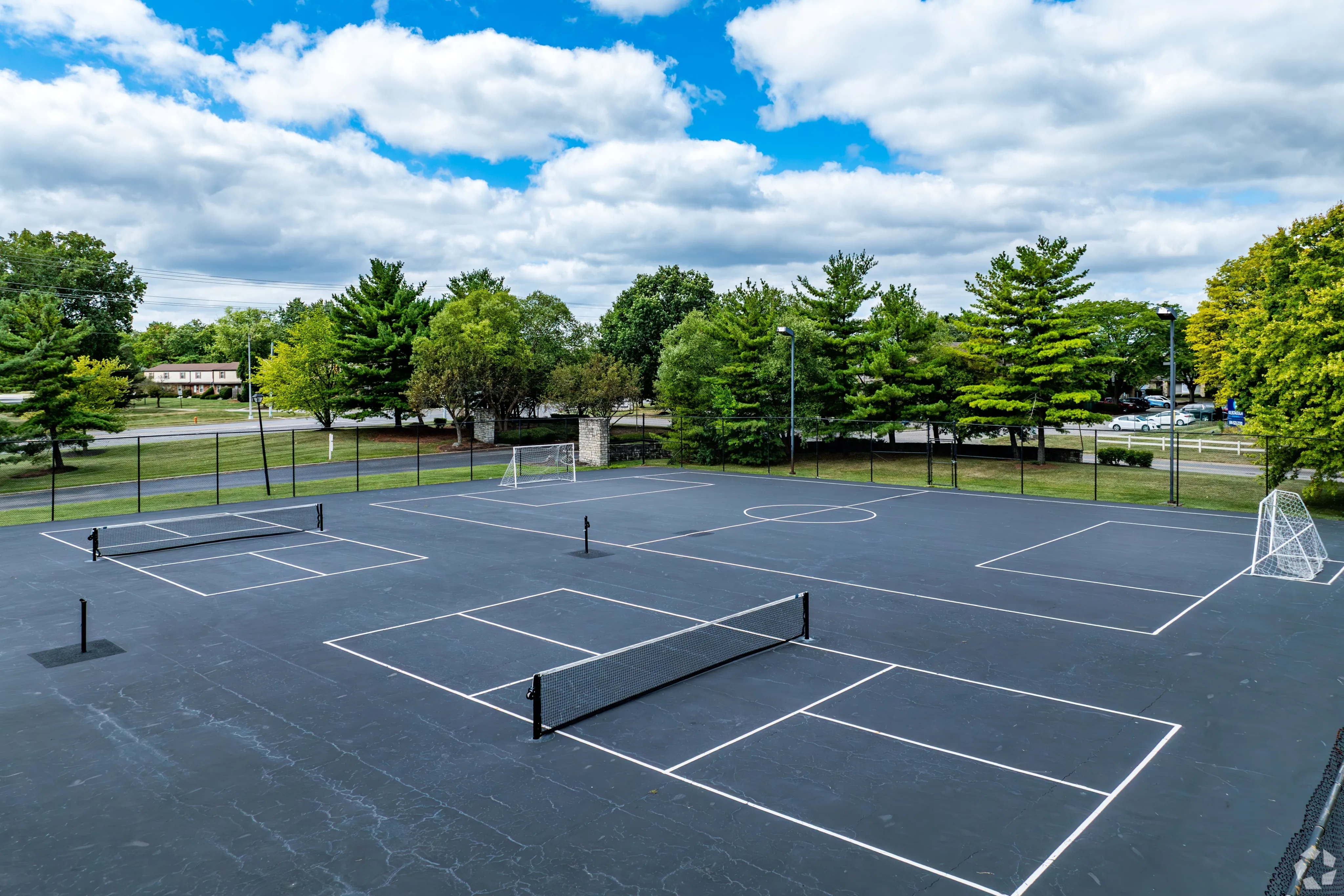 Hickory Creek Apartments | Columbus, OH | Pickleball & Soccer Courts