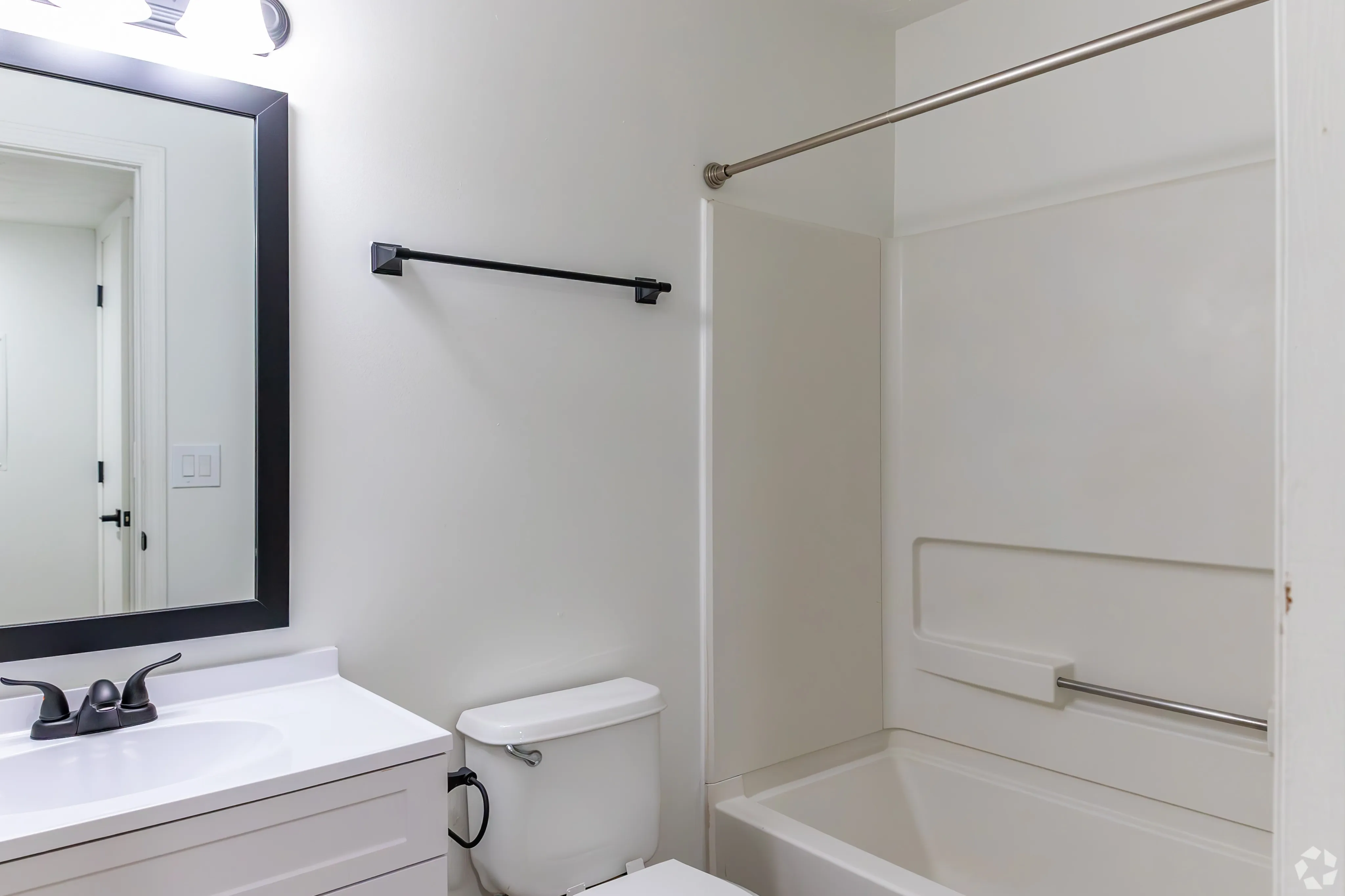 Hilliard Station | Hilliard, OH | Bathroom