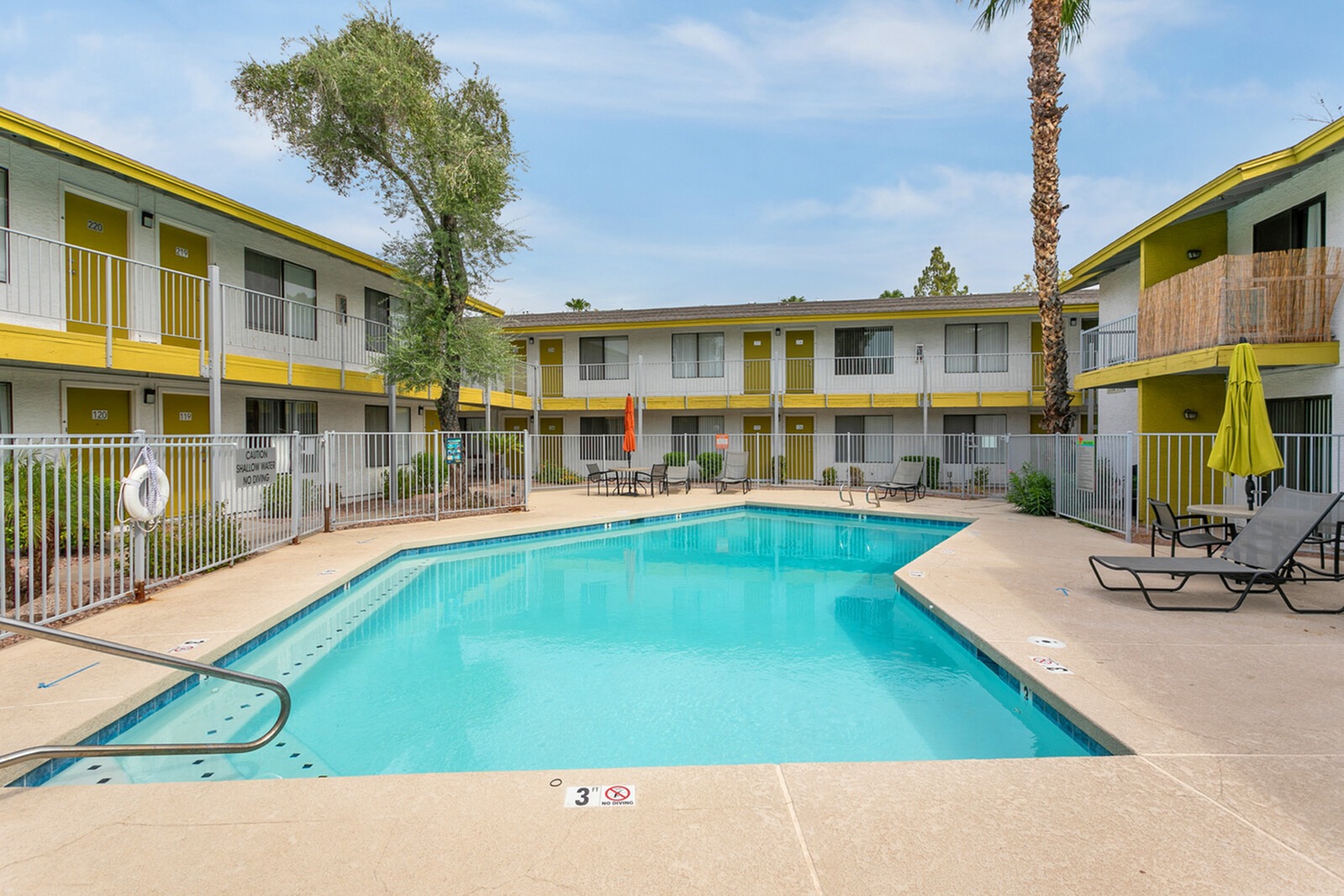 swimming pool
