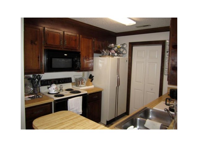 Regency Village Kitchen