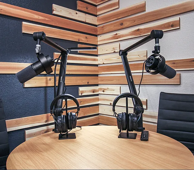 Carriage House - Podcast Studio
