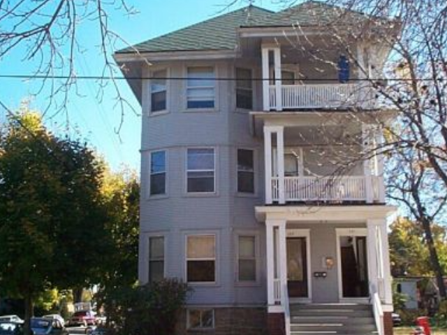 751-753 E Johnson St
