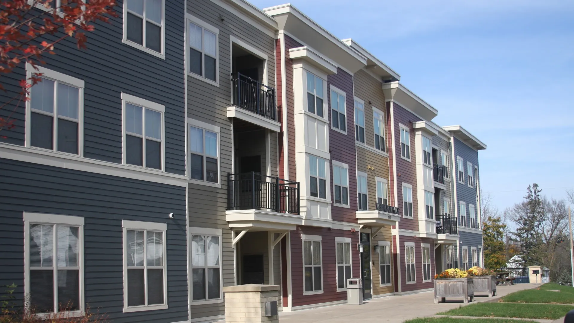 Washington Place Exterior