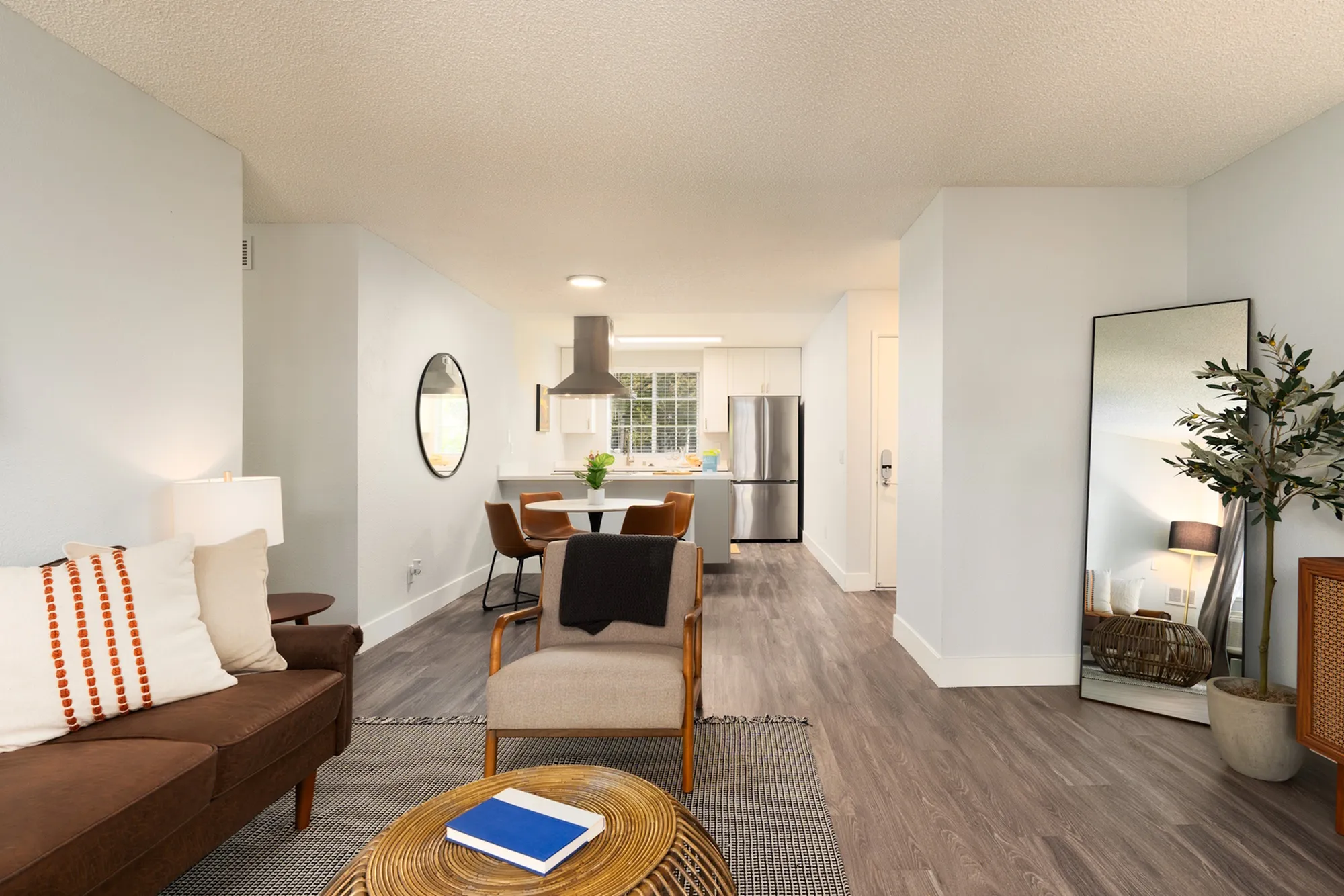 Living Room | Apartments in Livermore, CA | The Arbors Apartments