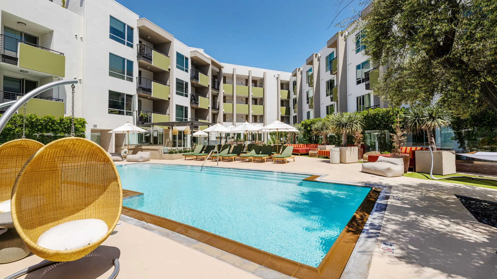 Pool | Brio Apartments | Apartments For Rent In Glendale CA
