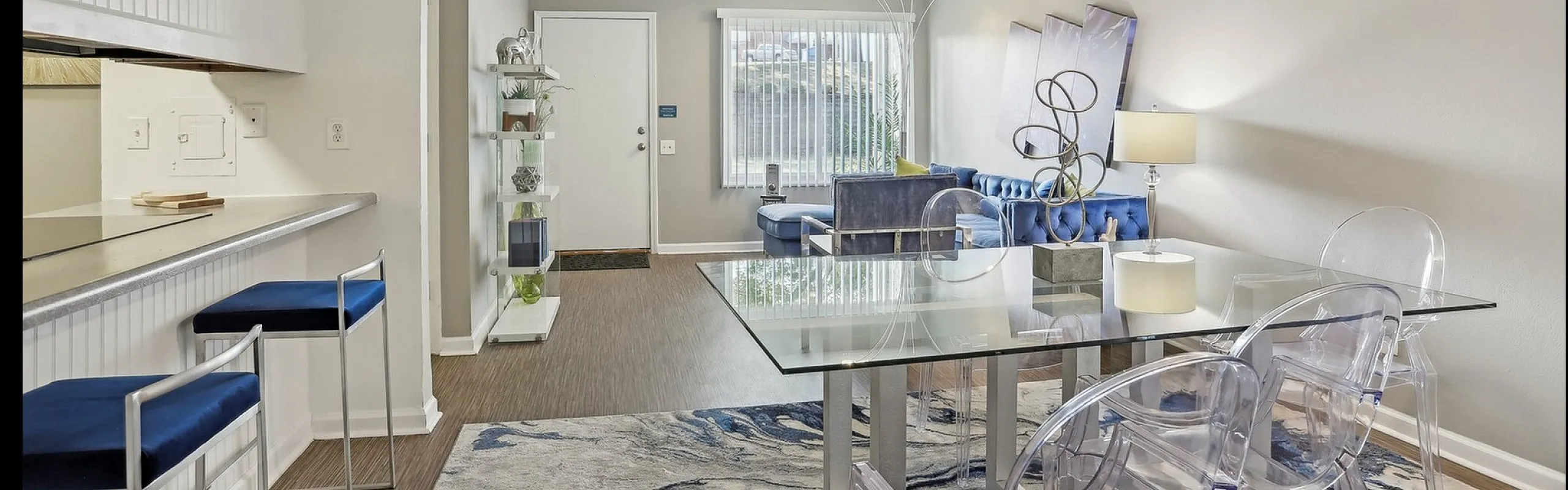 picture of dining room