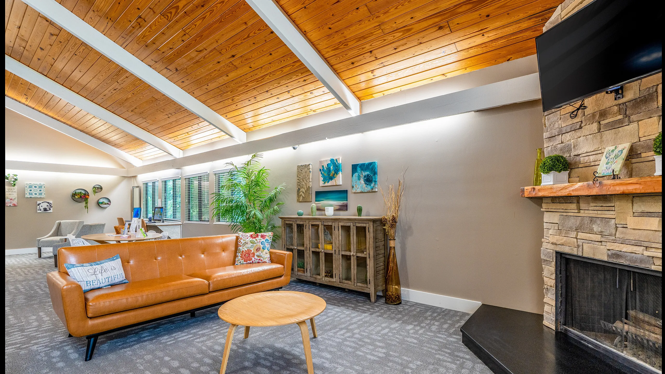 Leasing Office
