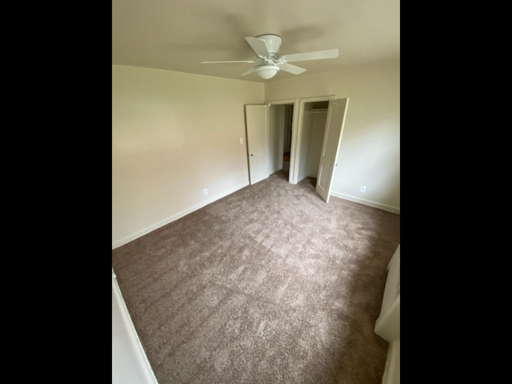 View Photos Lochwood Apartments