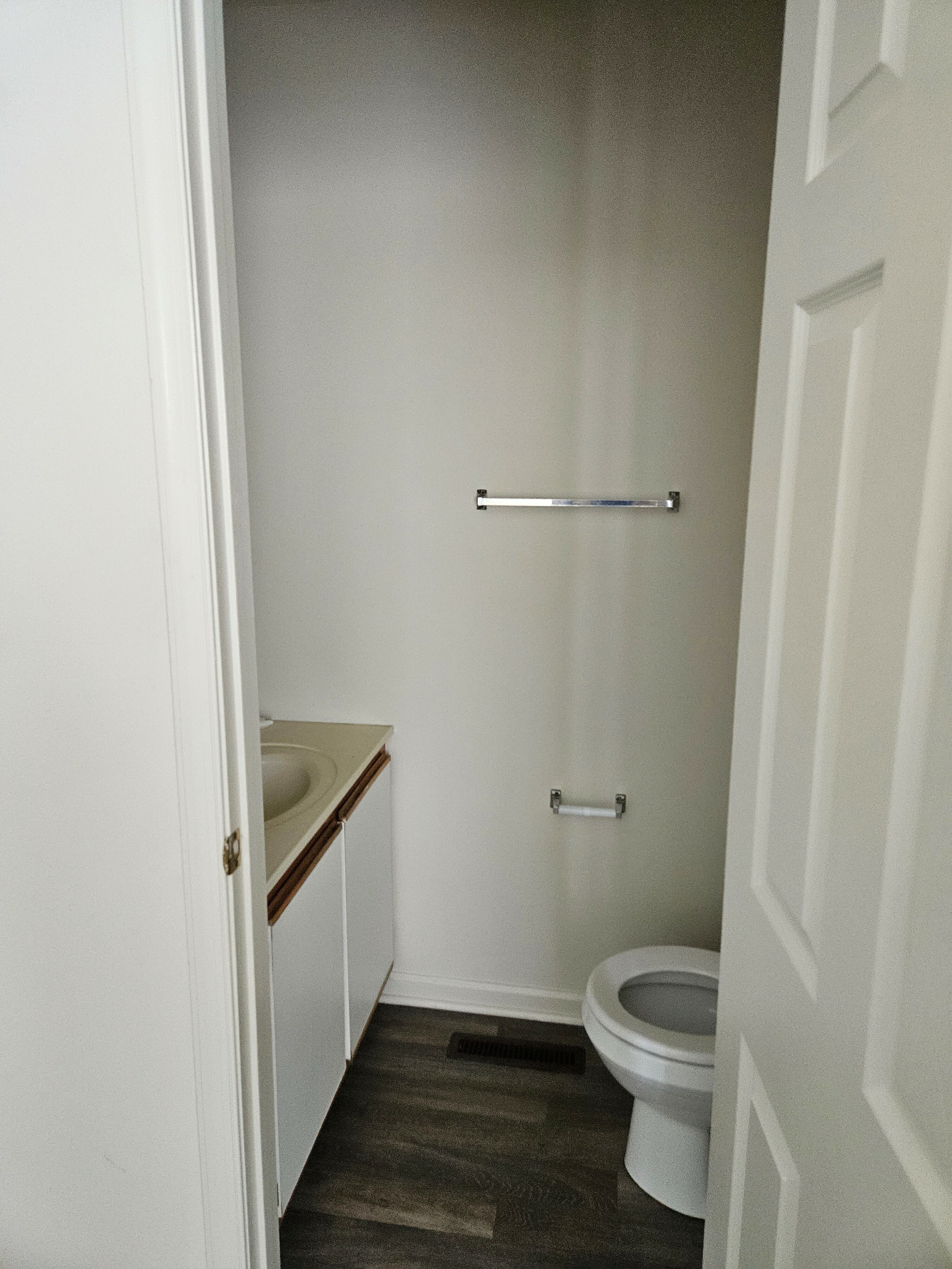 half bath down stairs
