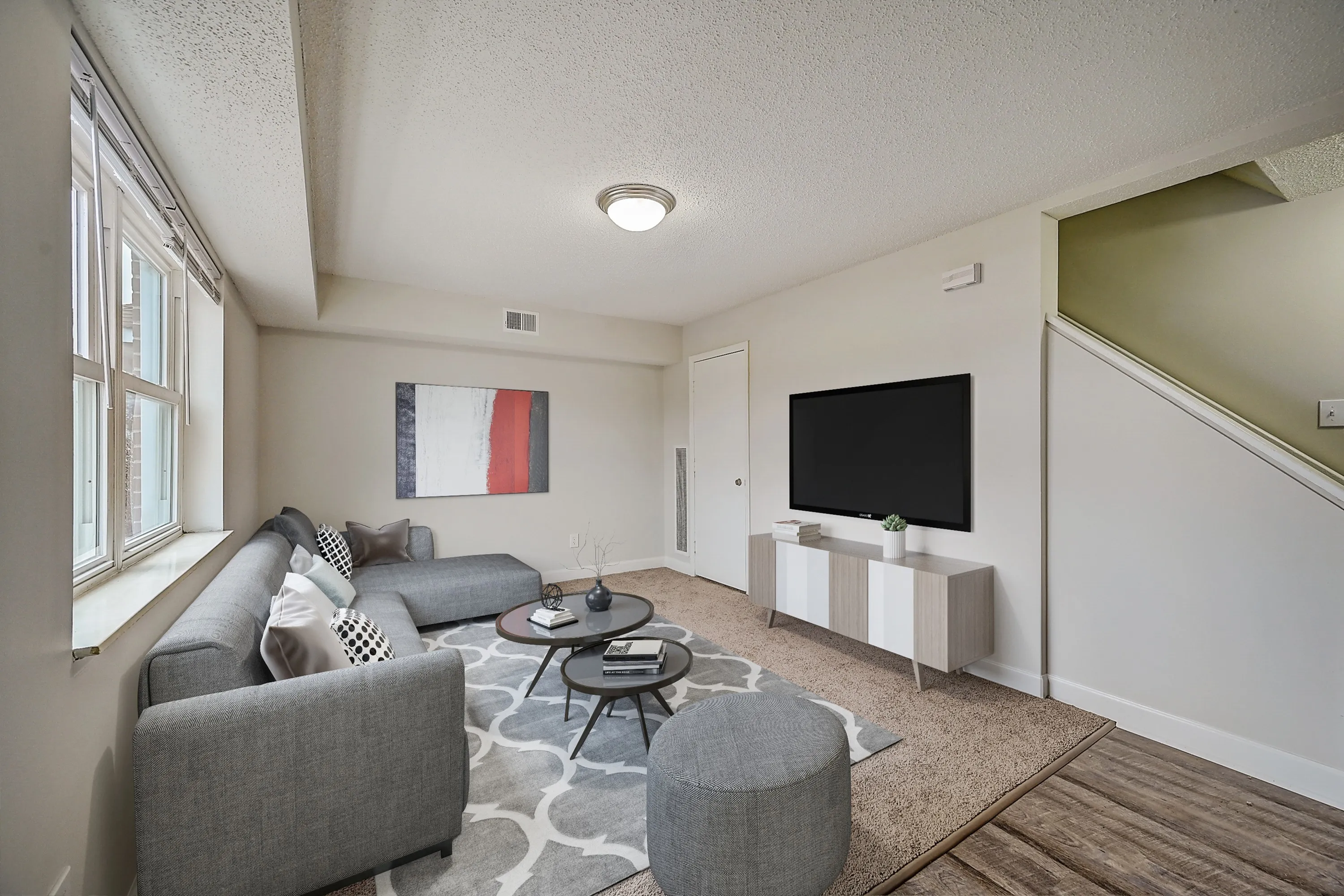 Columbus Apartments, Apartments in Downtown Columbus, German Village