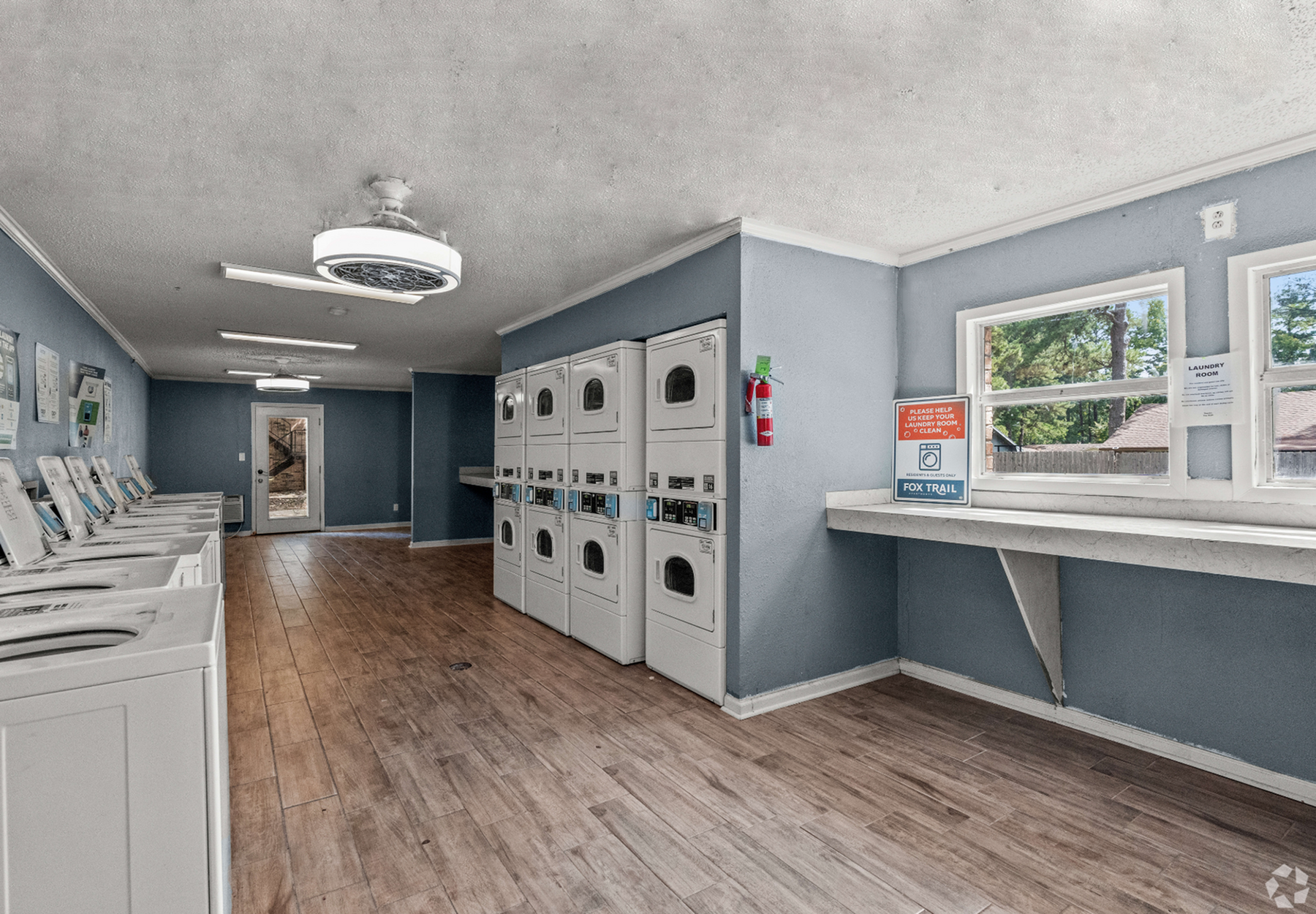 laundry room at Fox Trail Apartments