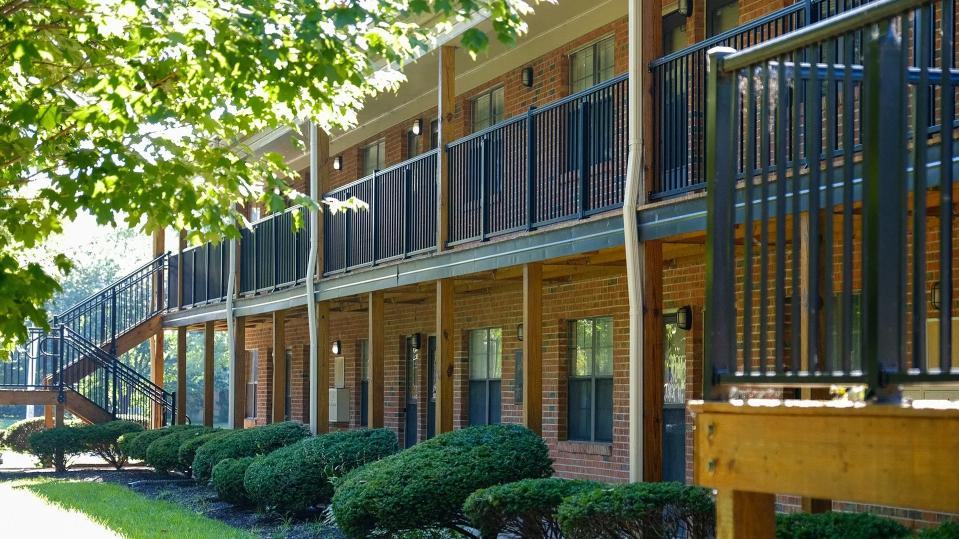 Bon Air Apartments