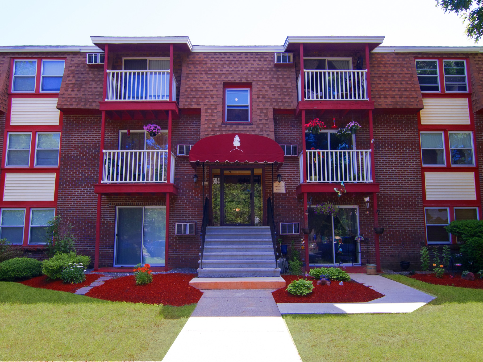 View Photos Spruce Knoll