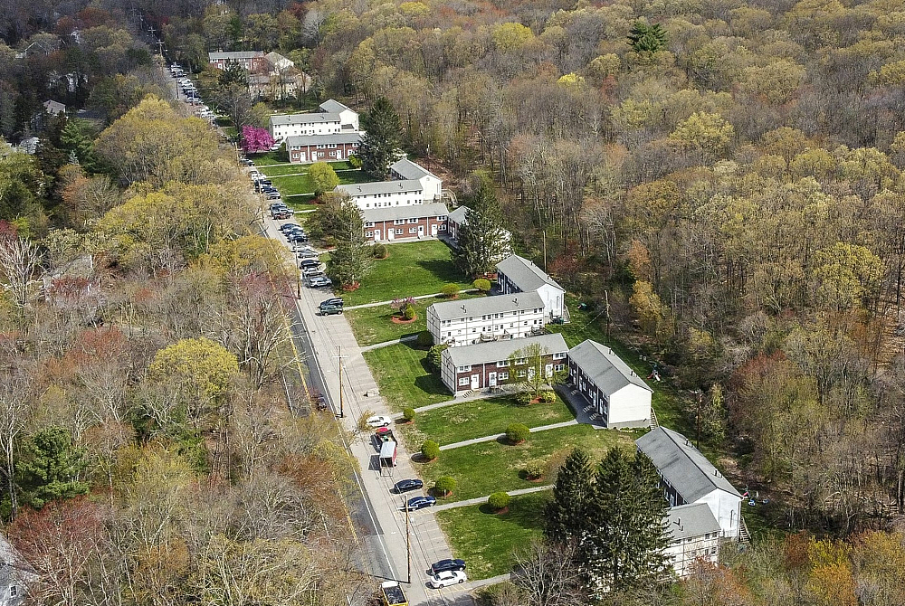Oak Street Community | Ashland Woods