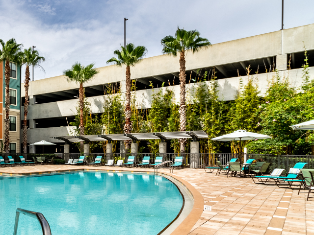 Millenia 700 Parking Garage