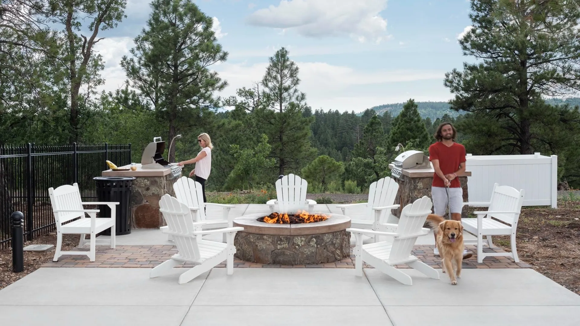overlook-at-buffalo-park-outdoor-grill-fire-pit