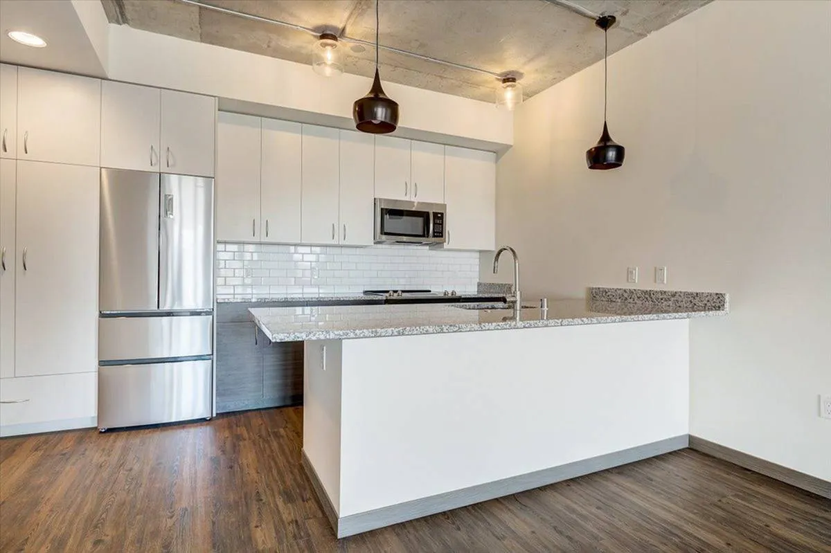 3 br