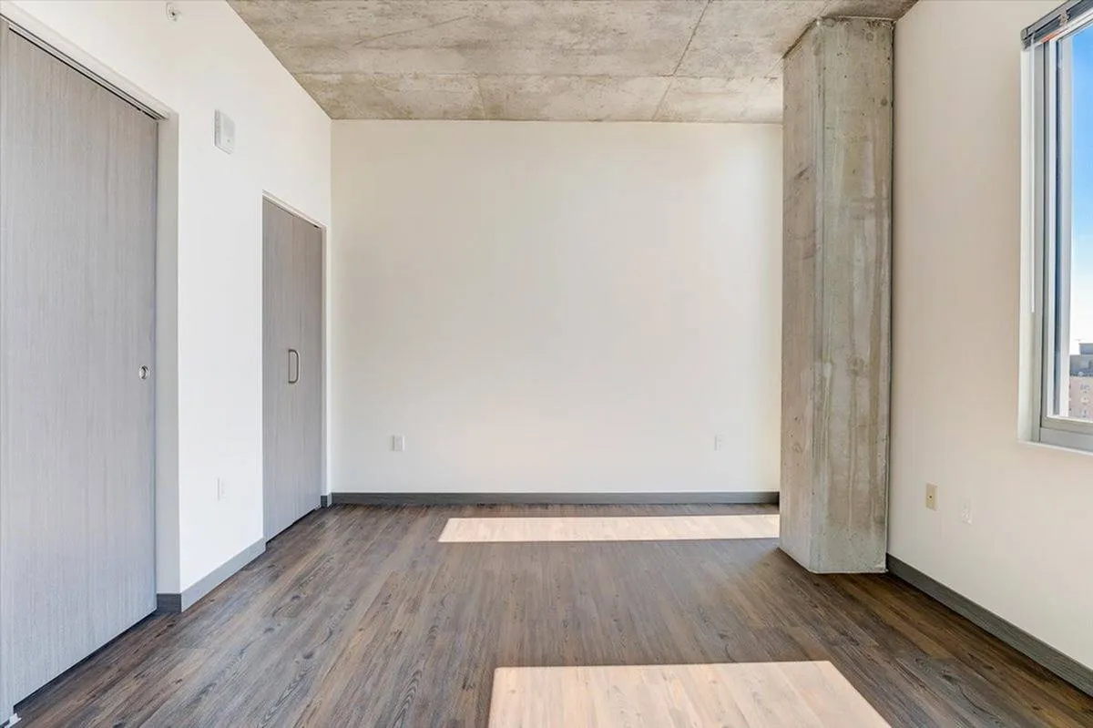 3 br