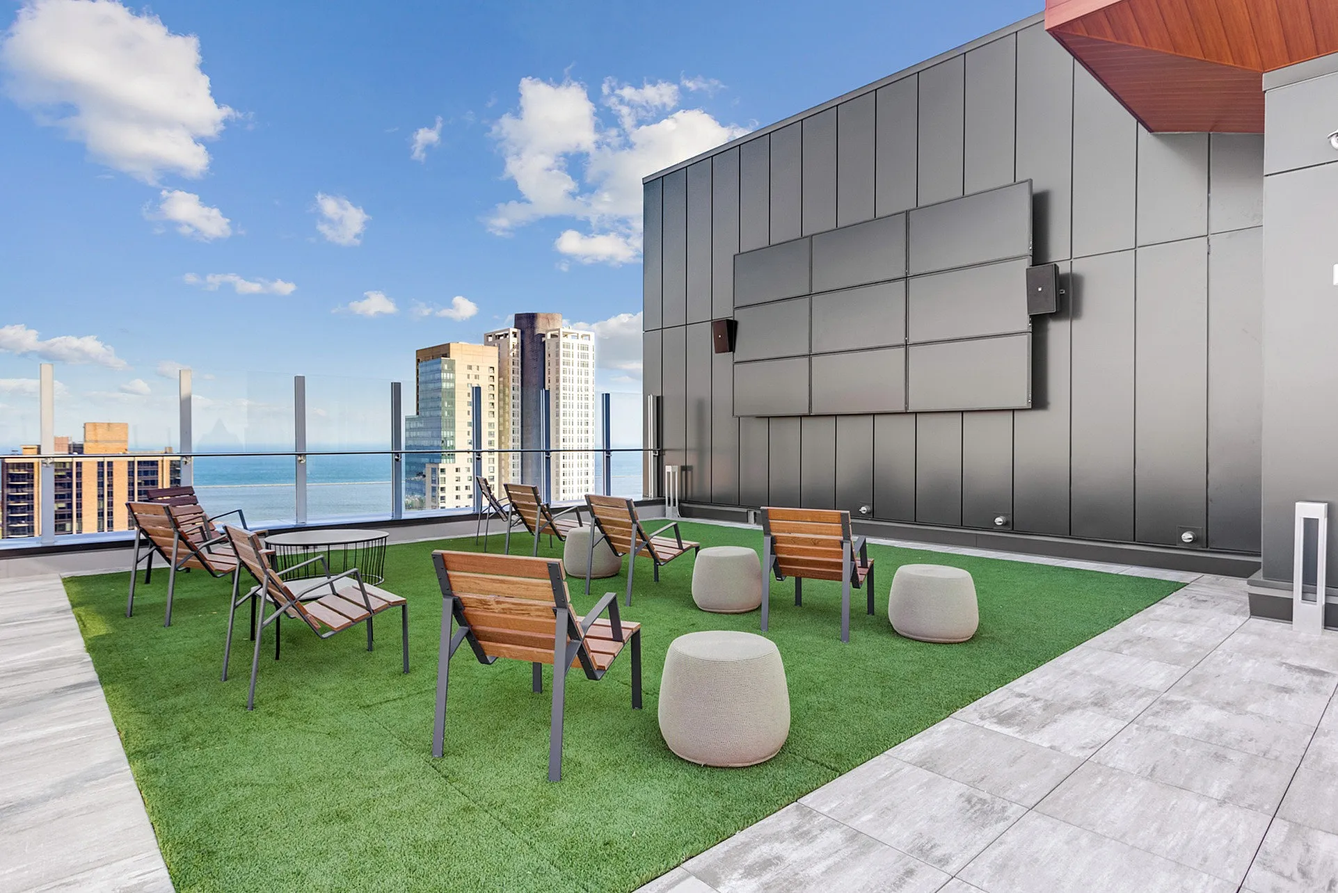 Rooftop Cinema Ascent