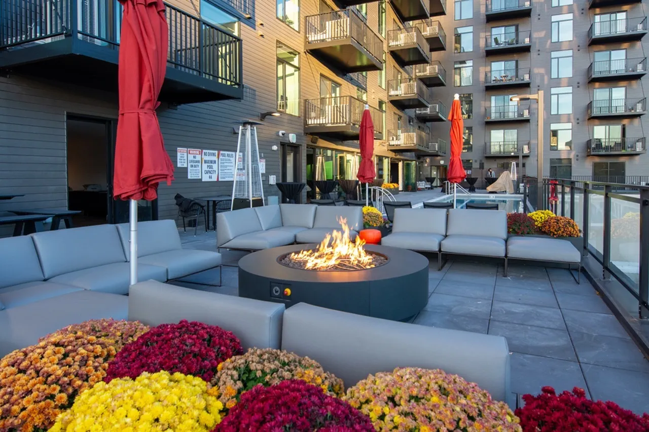 Party Deck