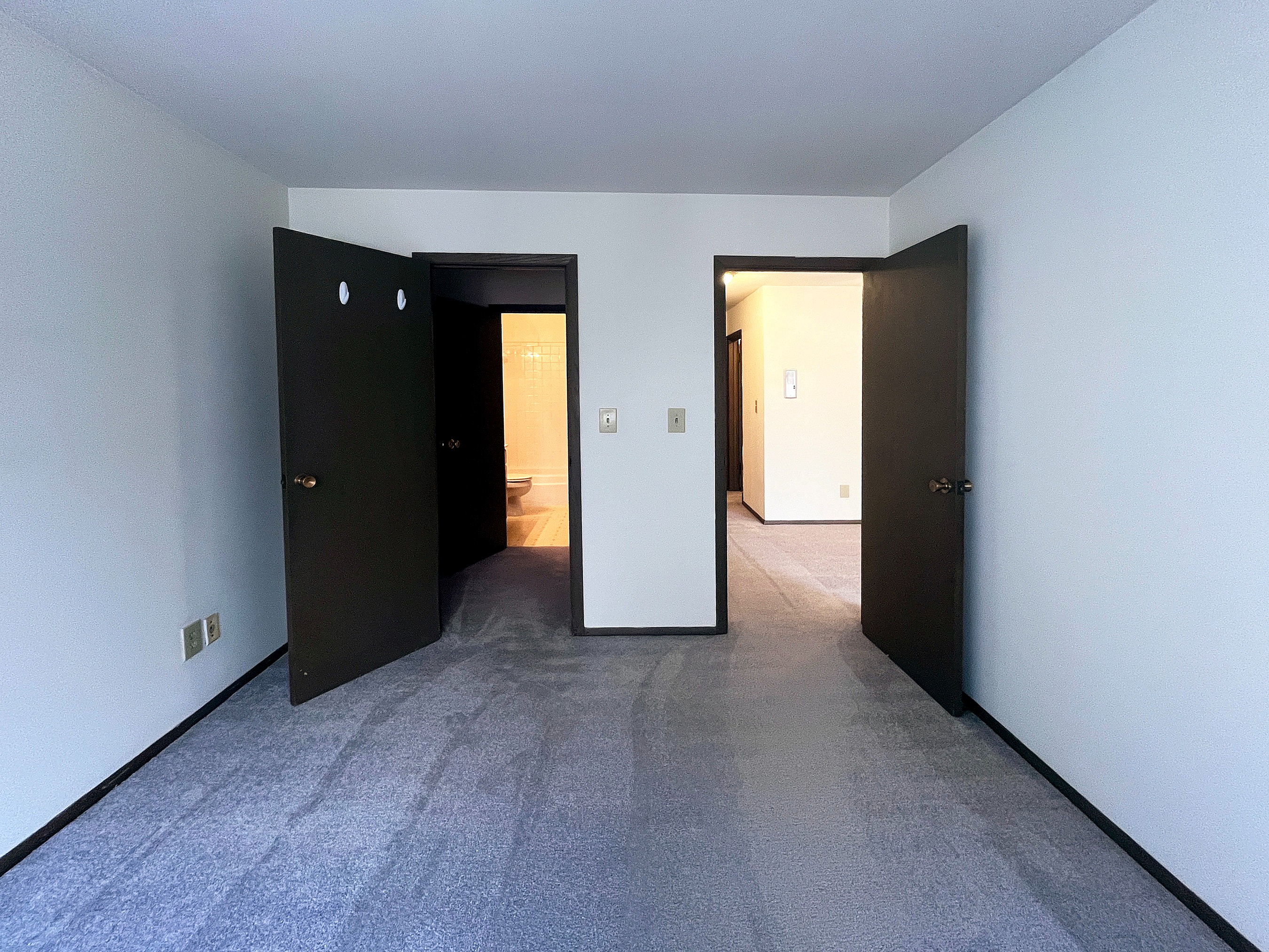 3245 Classic 1 BR
