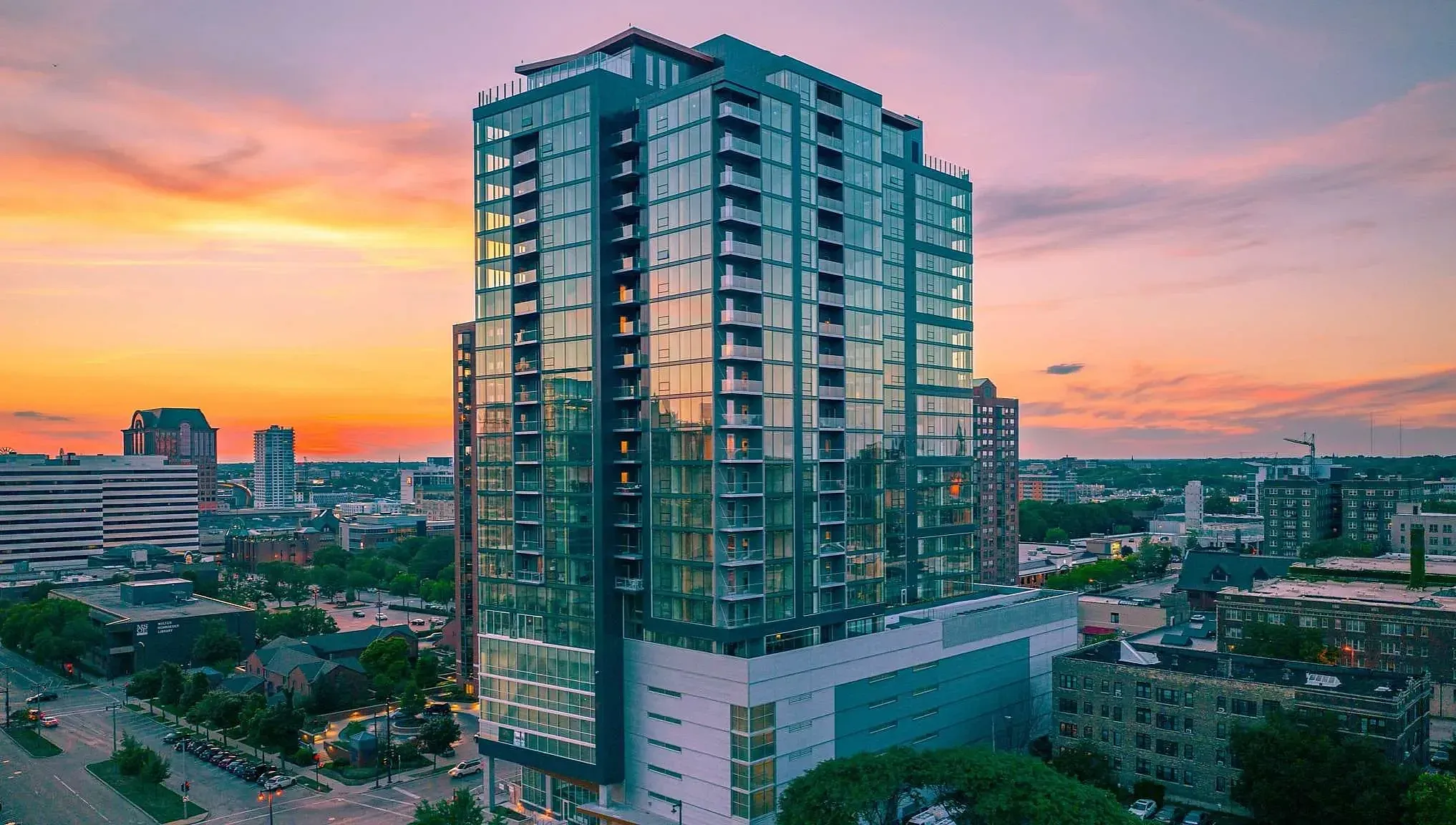 Ascent Exterior