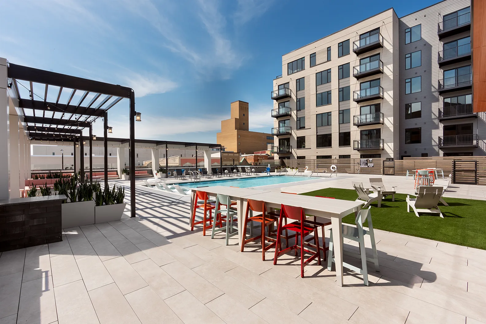 NOVA - Outdoor Pool Area