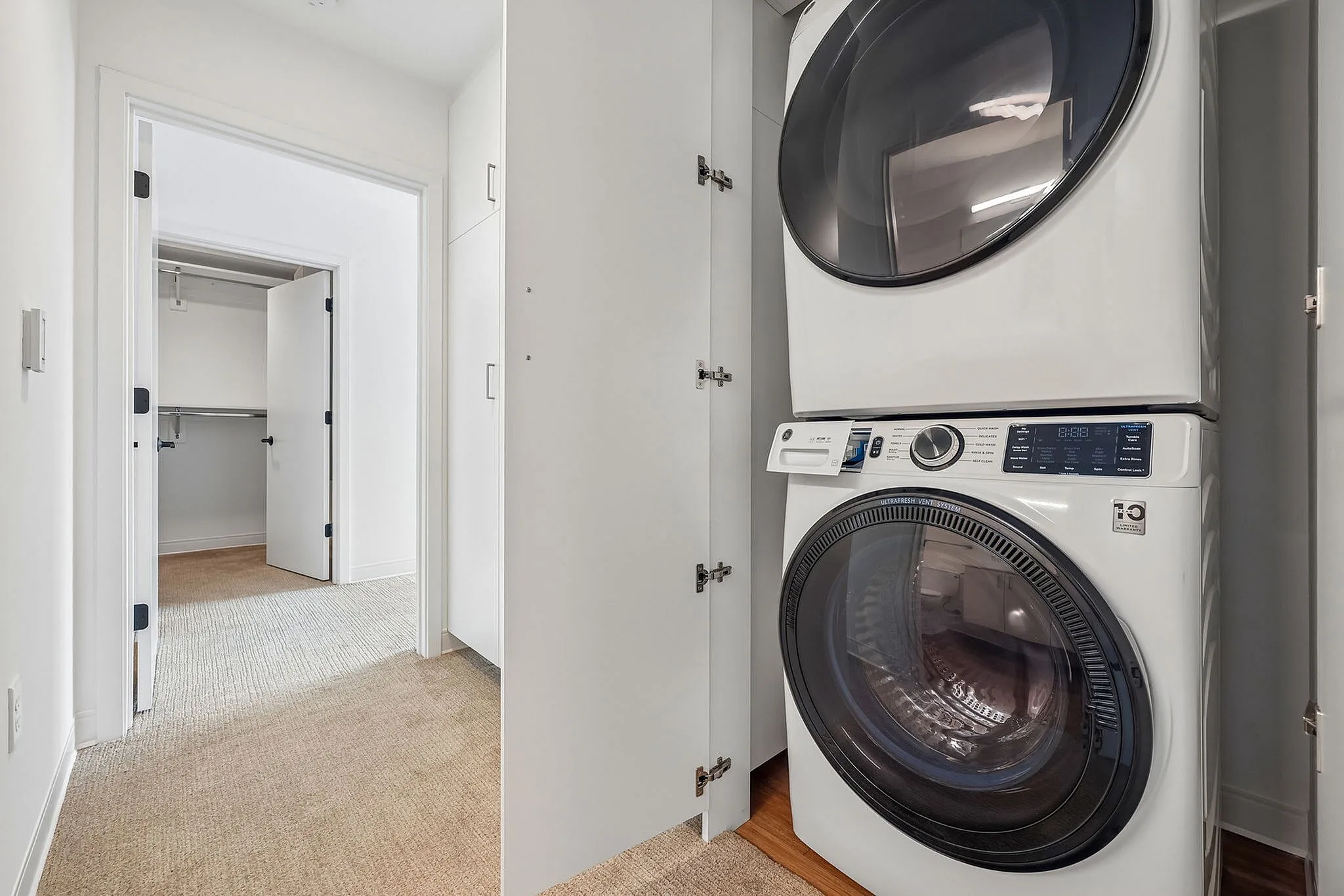 Buca Townhome Laundry