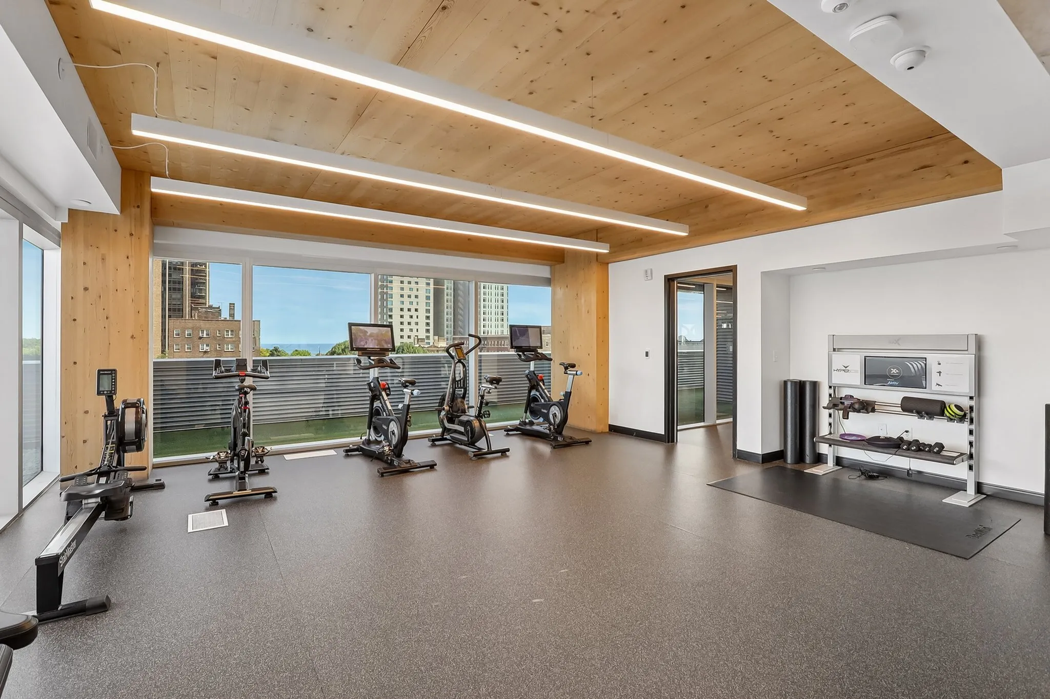 7th Floor - Fitness Yoga Studio