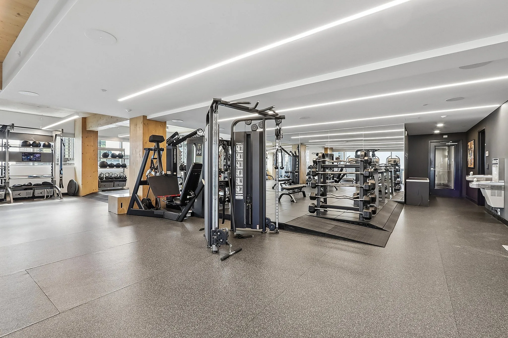 Ascent - Modern Gym