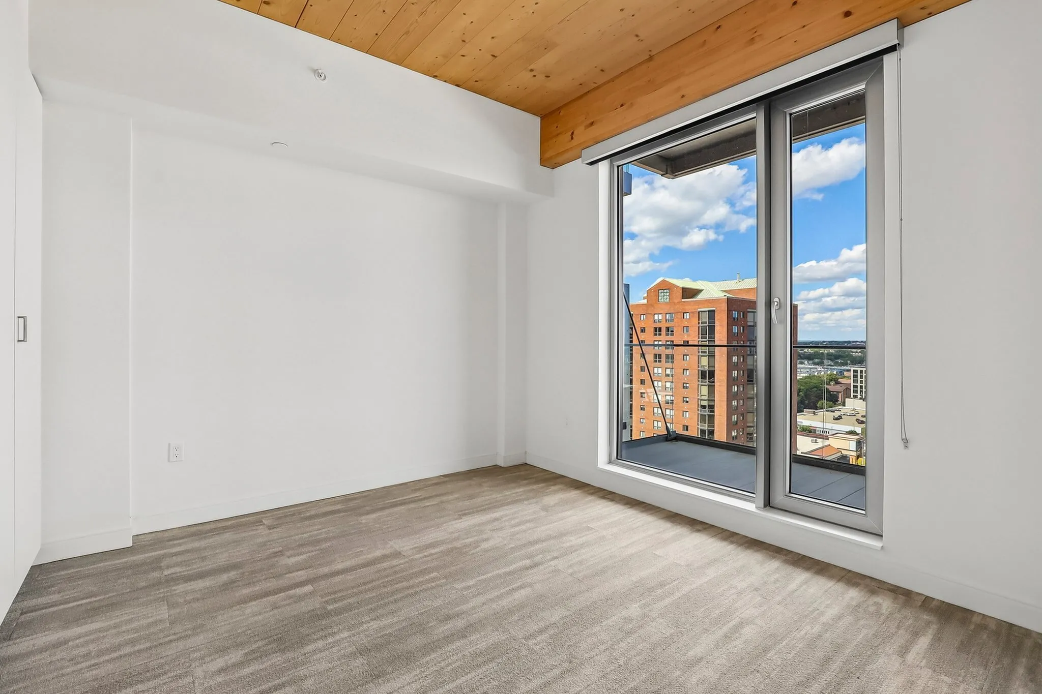 Willow - 3 BD / 2 BA - Bedroom