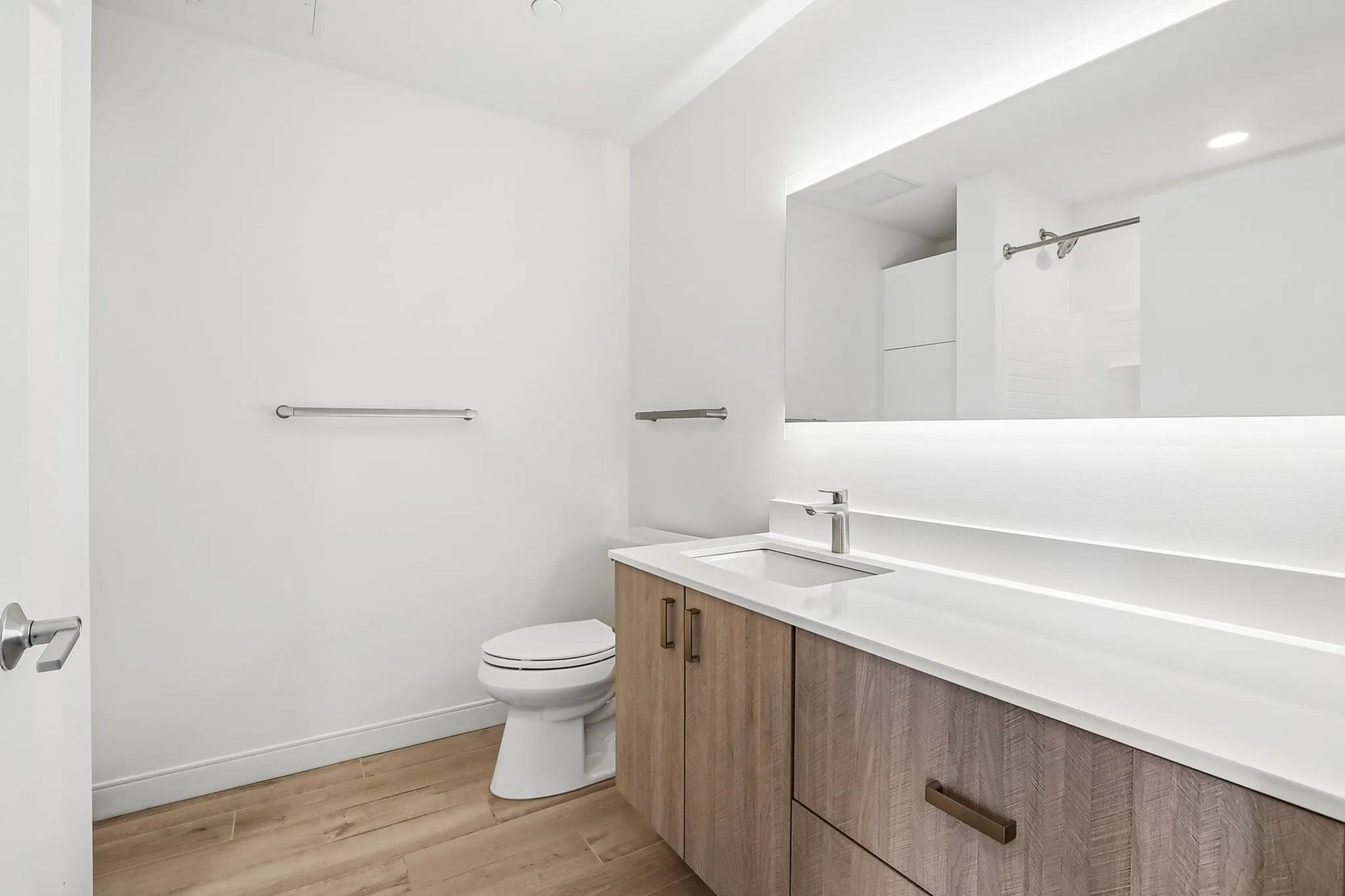 Willow - 3 BD / 2 BA - Bathroom