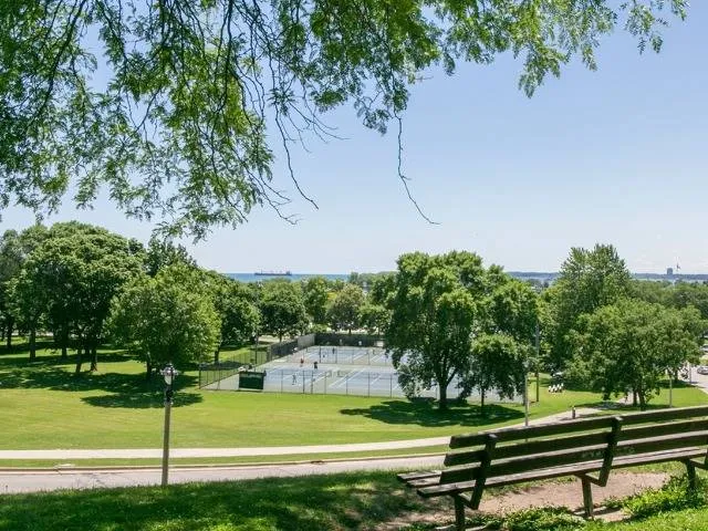 oak leaf trail