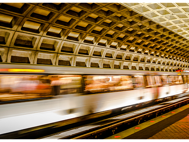Ovation Metro