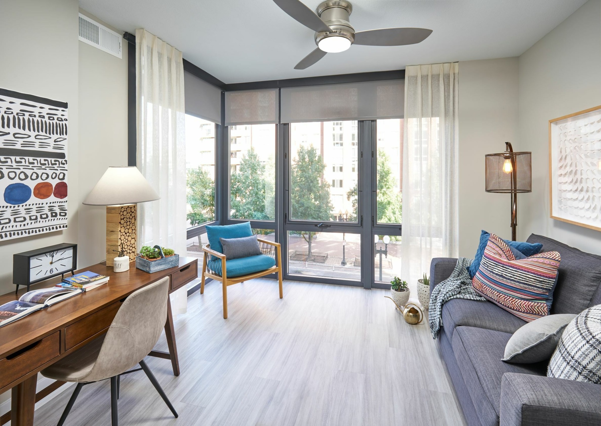 Image of a Sun Room | Meridian on First | Navy Yard Apartments | Washington DC Apartments