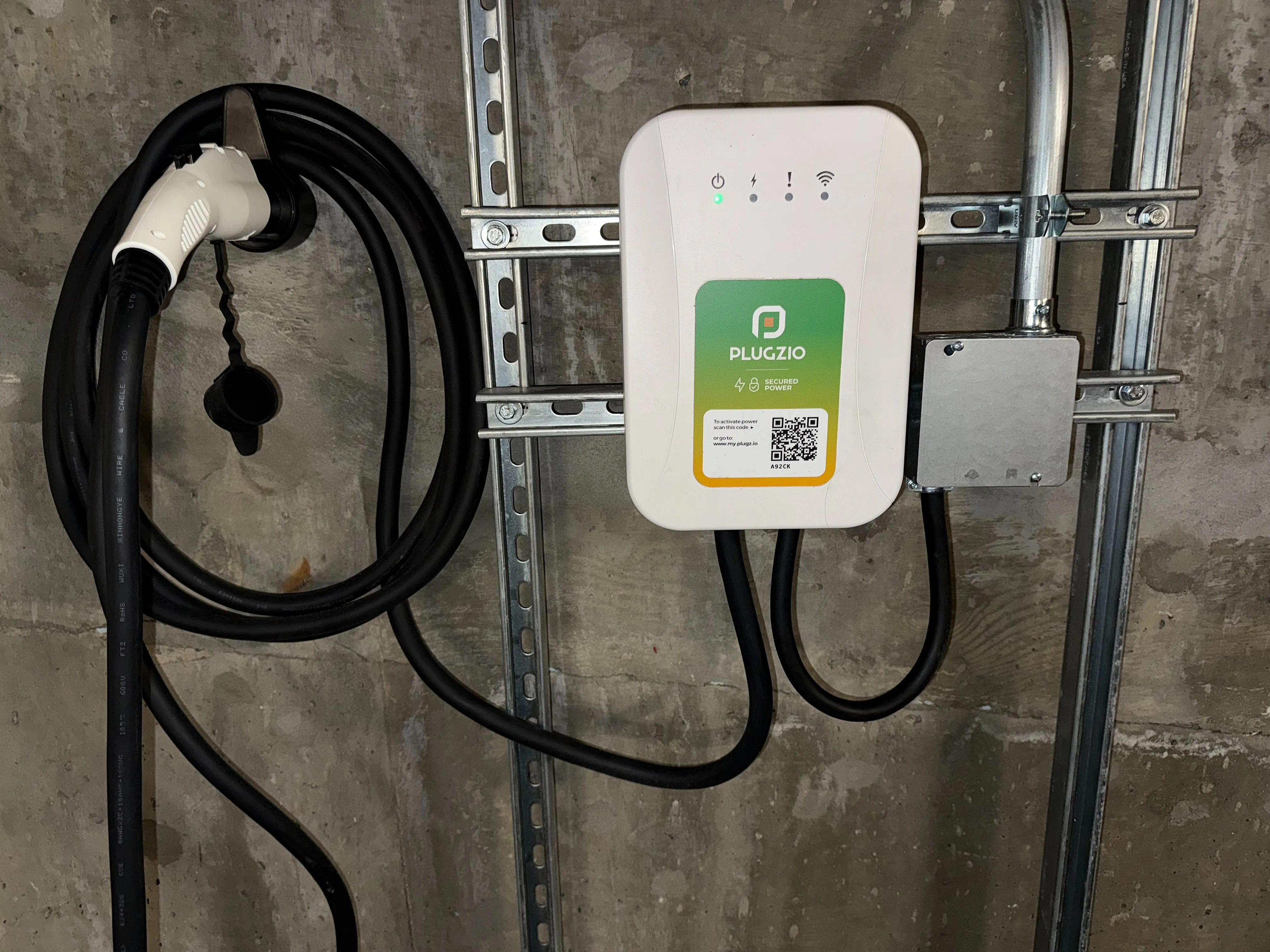 Level 2 Plugzio EV Charging Station | Meridian at Gallery Place | Luxury Washington DC Apartments