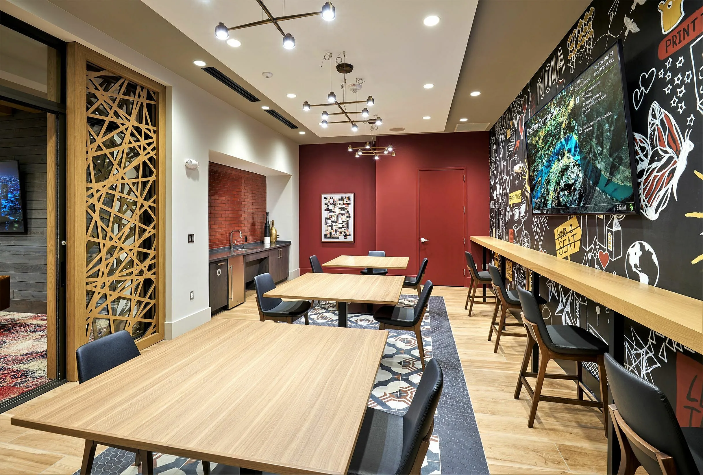 Community Room | Ovation at Arrowbrook | Affordable Herndon VA Apartments | Affordable Fairfax VA Apartments