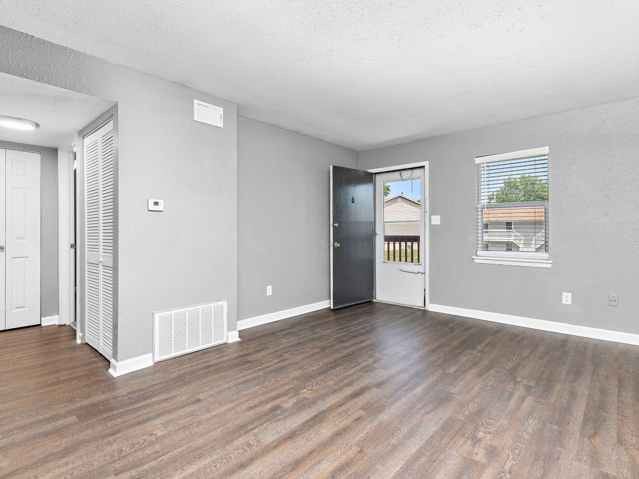 MapleEstates - Living Room