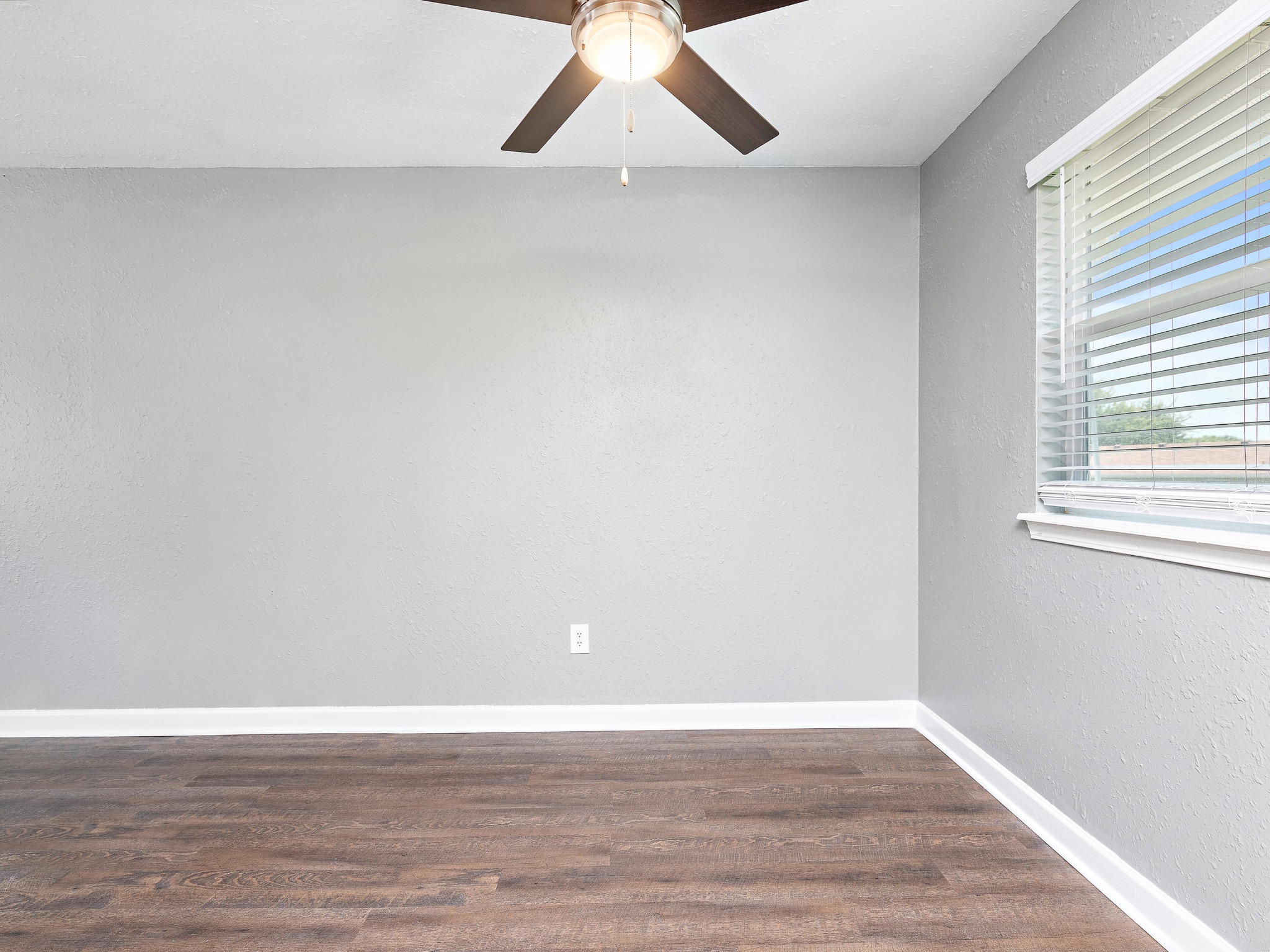MapleEstates - Dining Room
