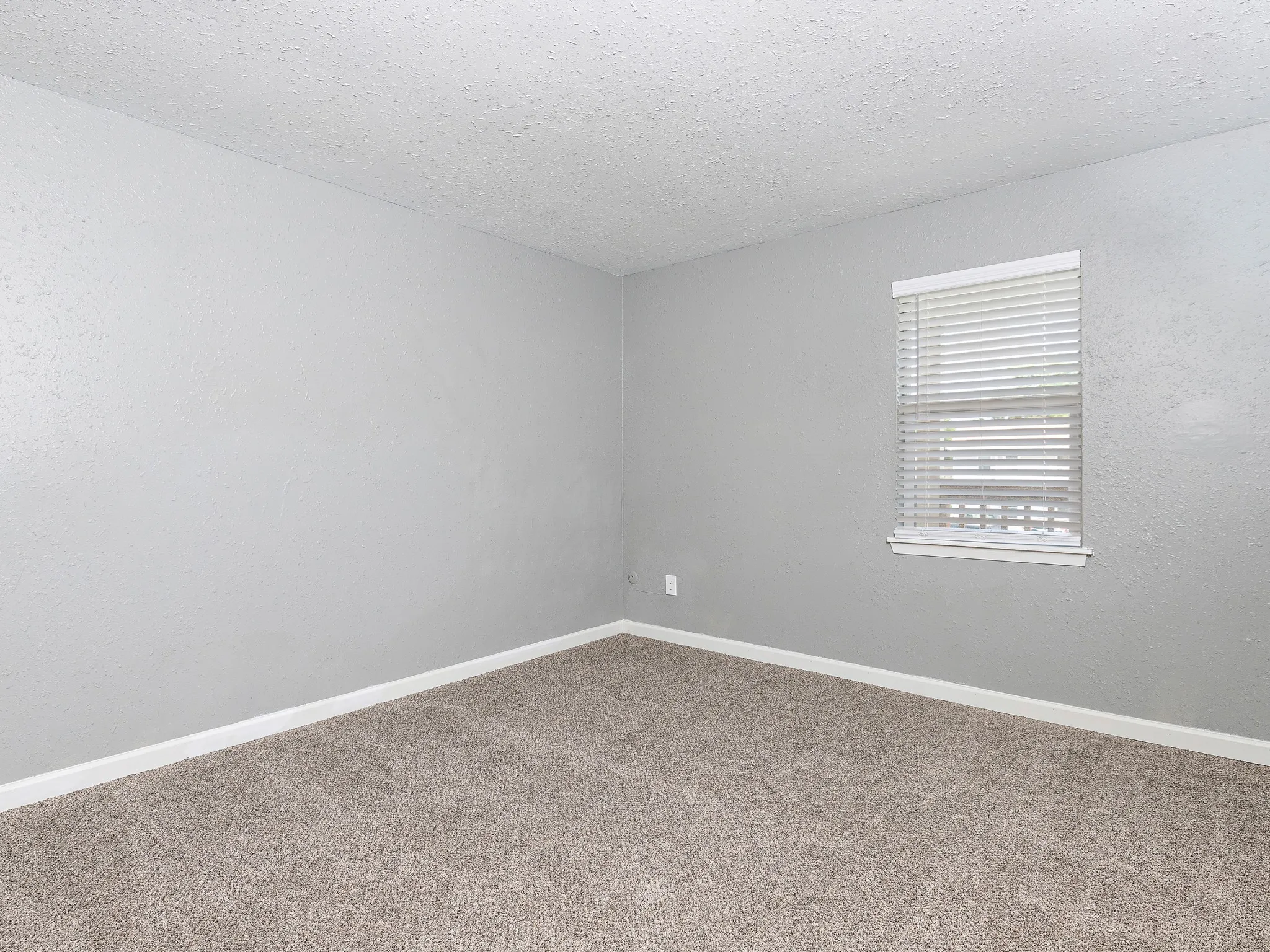 MapleEstates - Bedroom