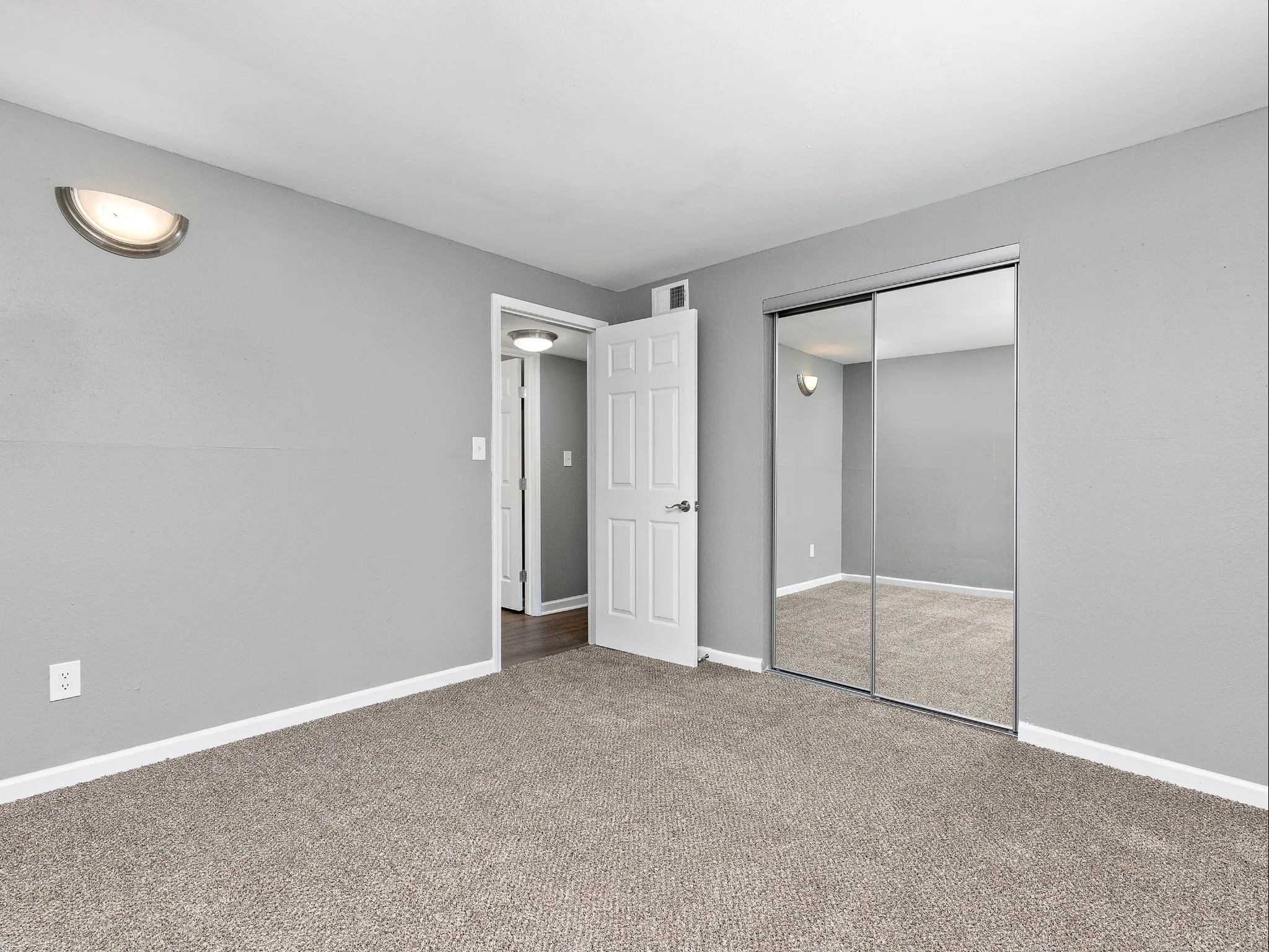 MapleEstates - Bedroom