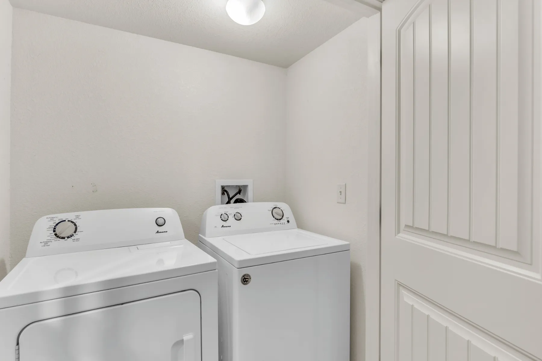 TH2 Laundry