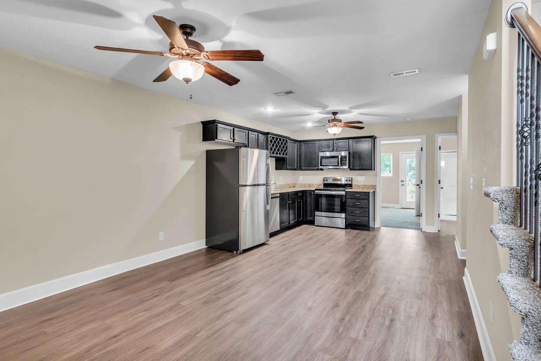 TH1 Kitchen.Living