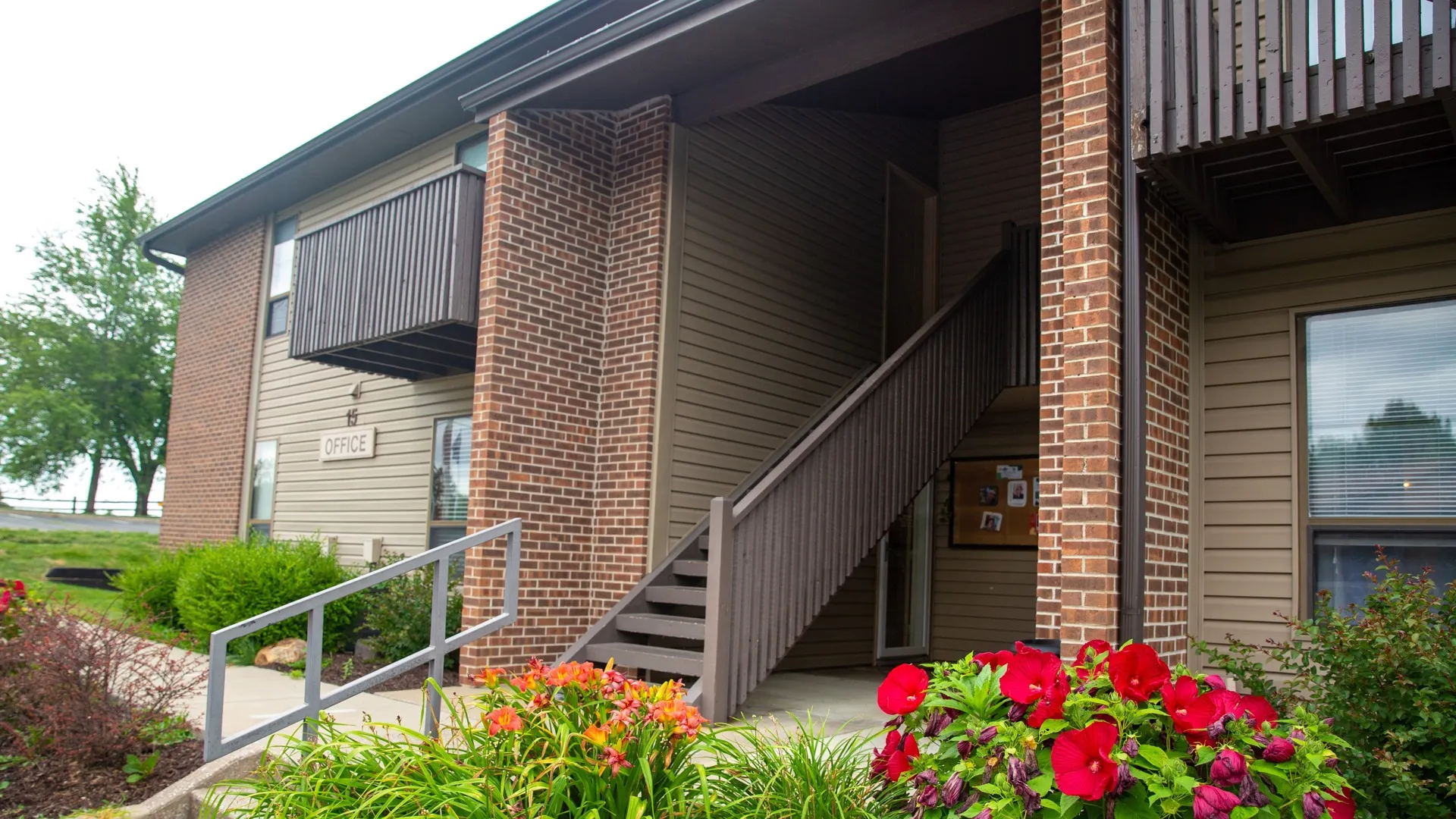 Leasing office Entrance