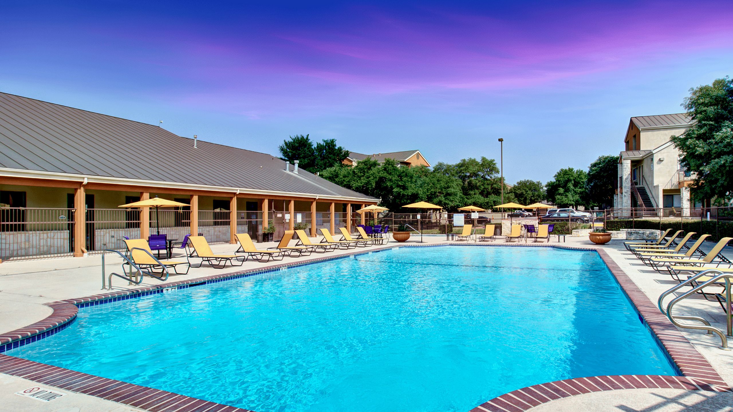 Maverick Creek Villas | Apartments In San Antonio, TX