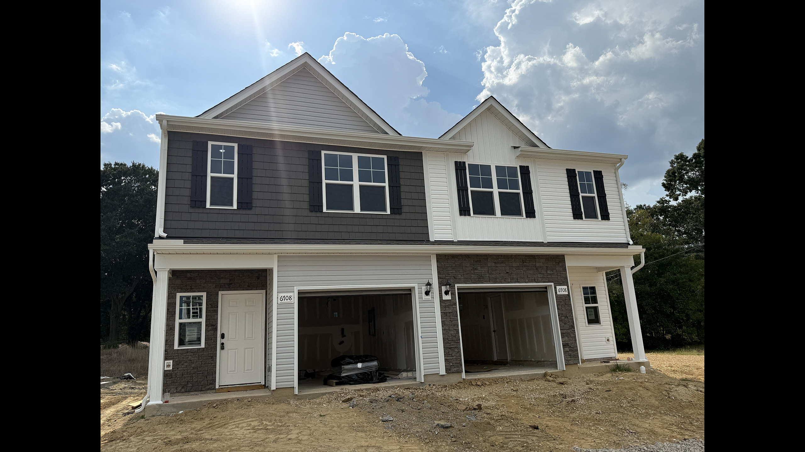 Alverton Townhomes exterior with garage