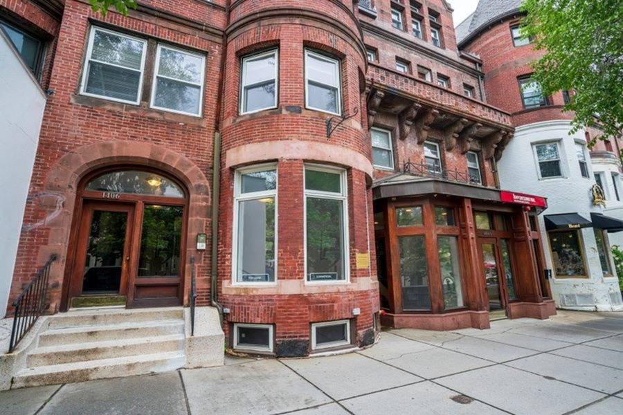 1404-1406 Beacon St Exterior