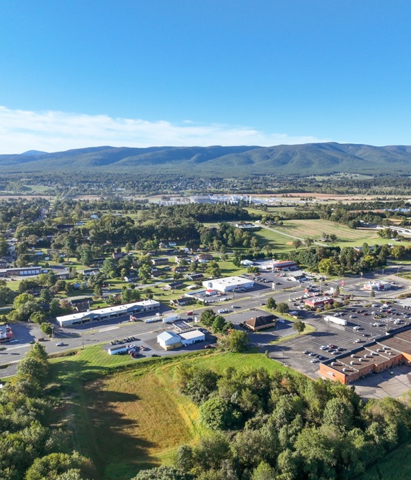 Mountain Ridge Apartments Apartments In Stuarts Draft, VA