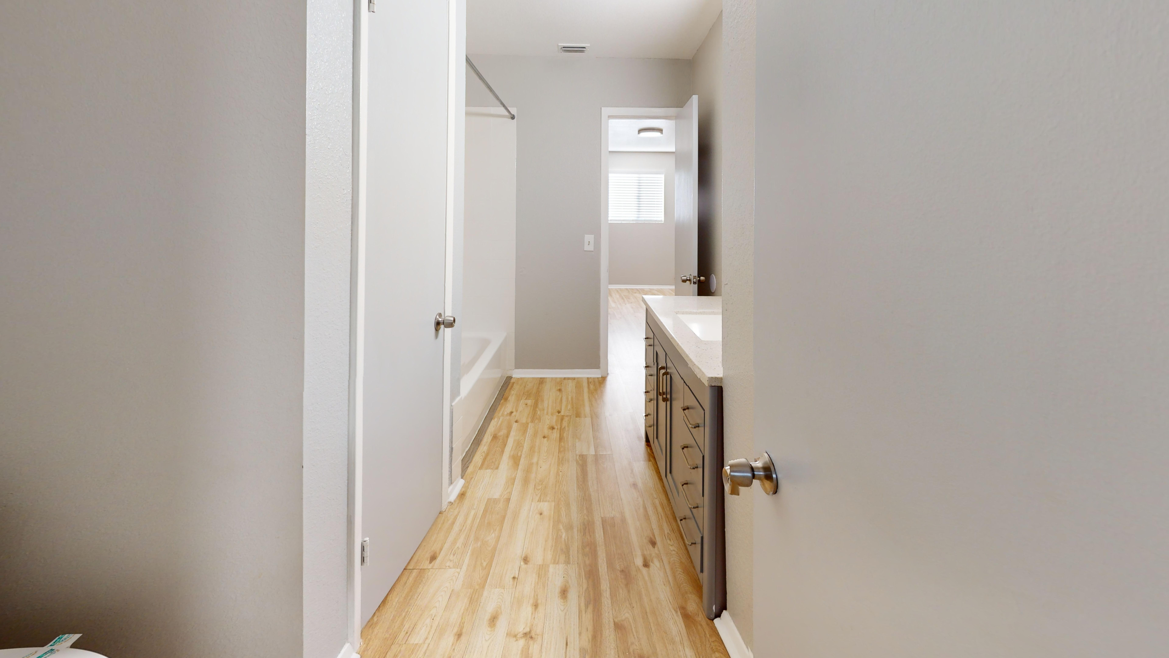 Full Bathroom