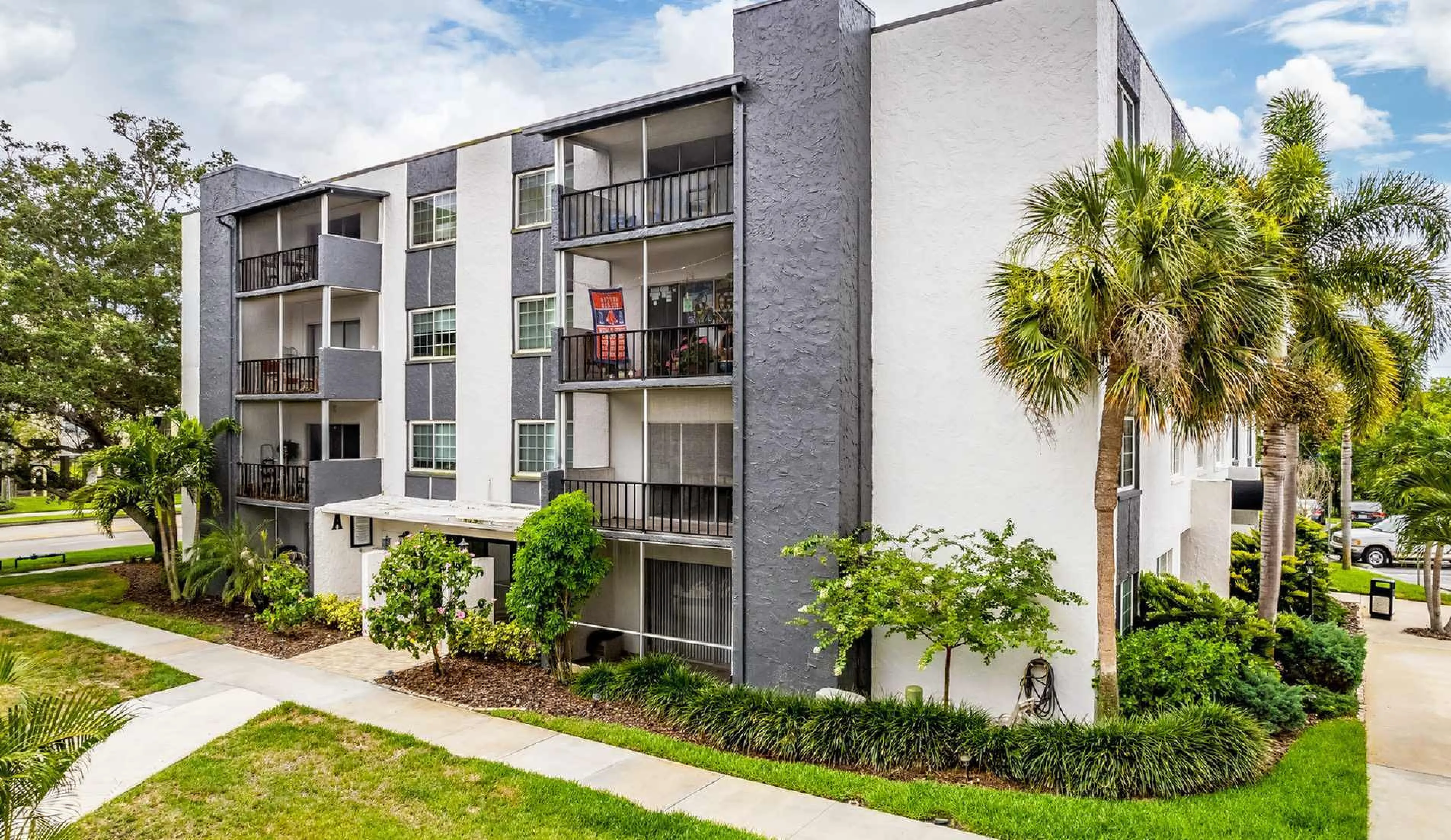 Nordica Bay apartments exterior in Northeast St. Petersburg